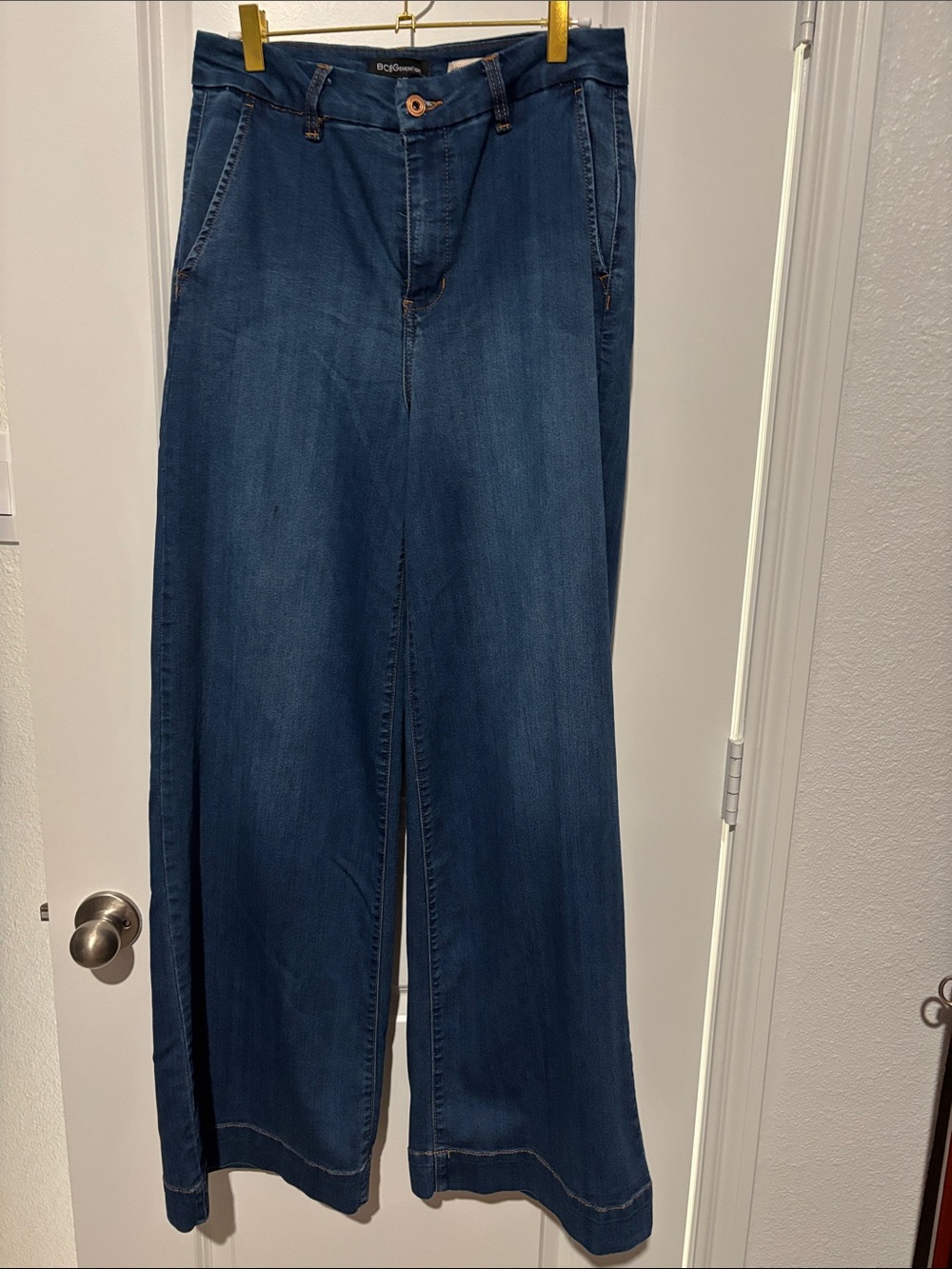 BCBGeneration Wide-Leg Jeans in Dark Blue